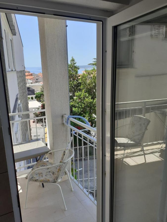 Apartments Vinea Baška Voda エクステリア 写真